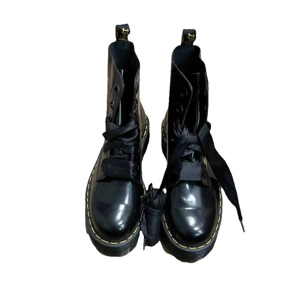 Dr. Martens Black Women's Molly Platform Boots with Bouncing Sole Size‎ 10